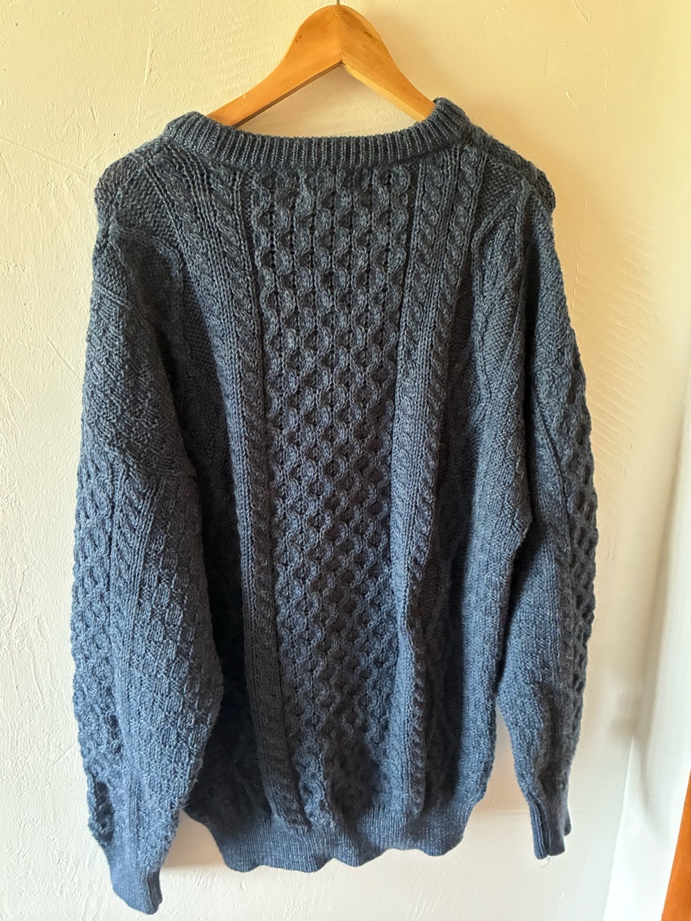 The Irish Store Men’s XL Wool Fisherman Sweater Blue - Picture 3 of 3